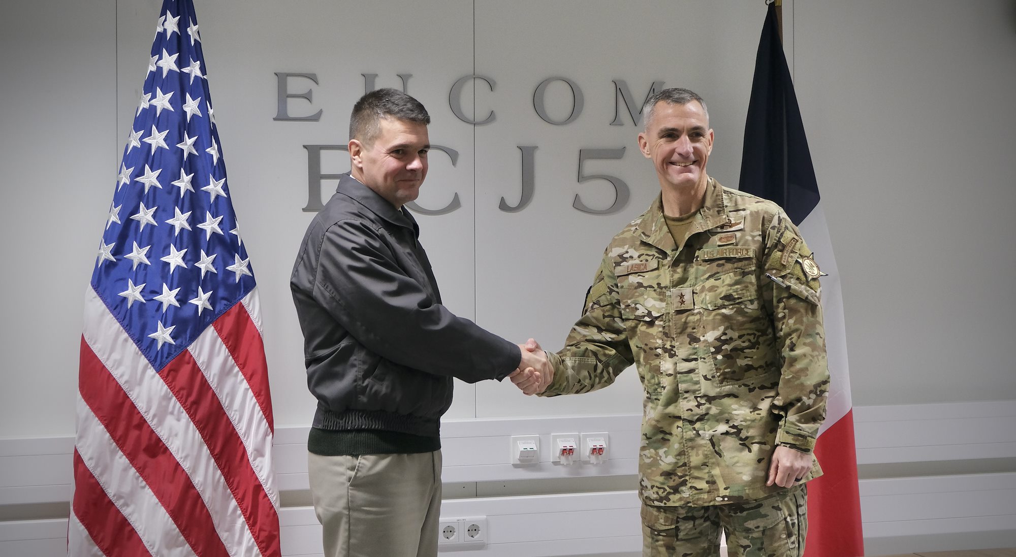 French delegation visits USEUCOM, strengthens strategic partnership